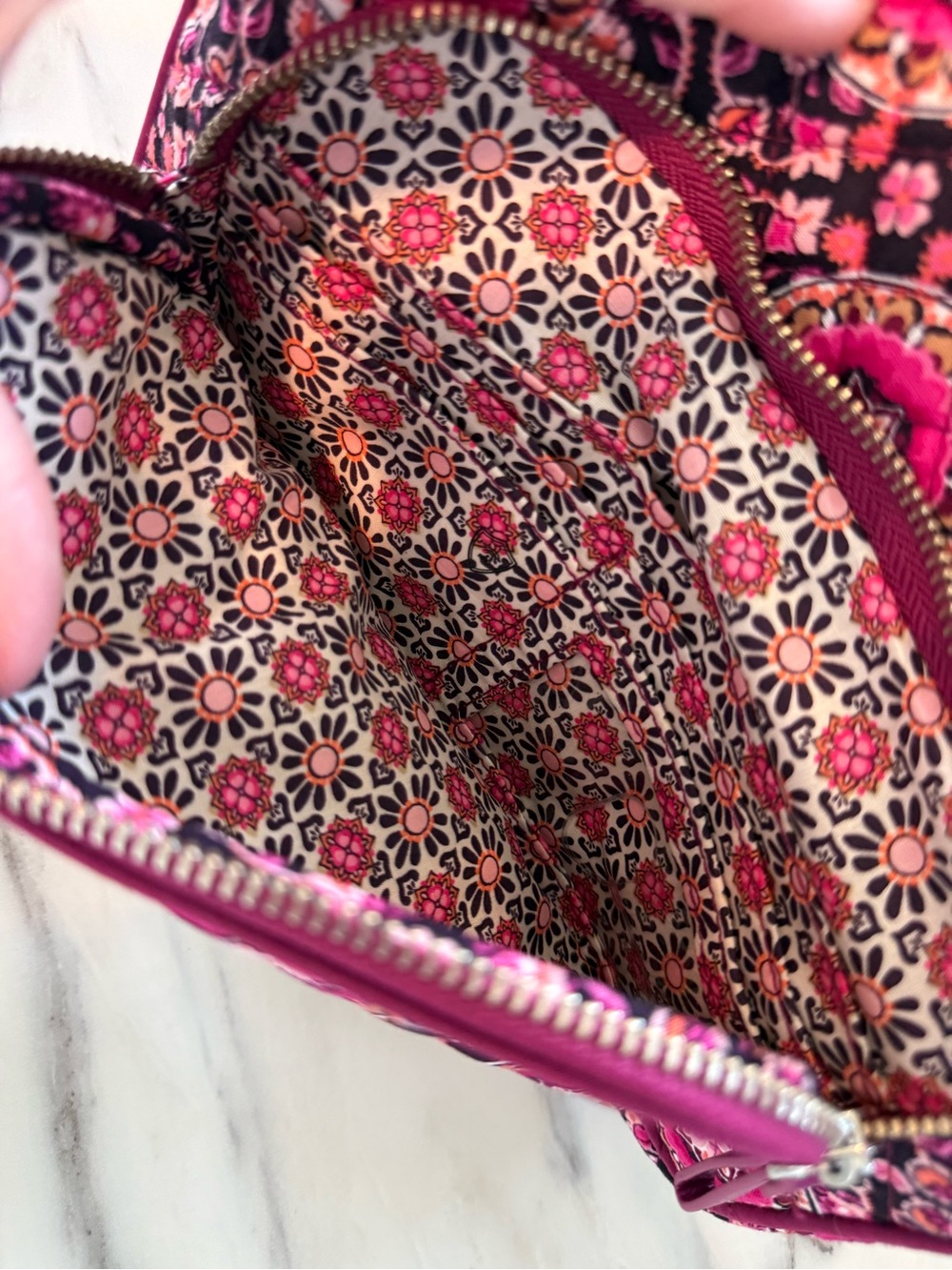 Vera Bradley Crossbody Floral Pink - Picture 4 of 12